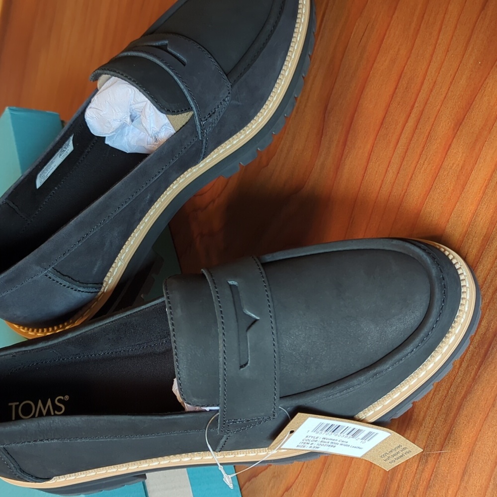 TOMS Women's Cara Black Loafers - Picture 6 of 8